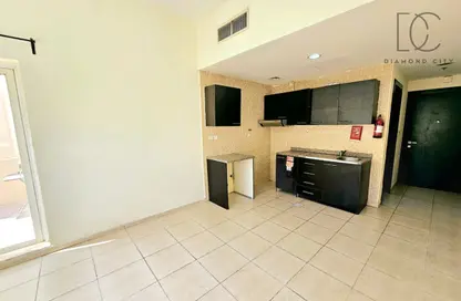 Apartment - 1 Bathroom for rent in Silicon Gates 2 - Silicon Gates - Dubai Silicon Oasis - Dubai