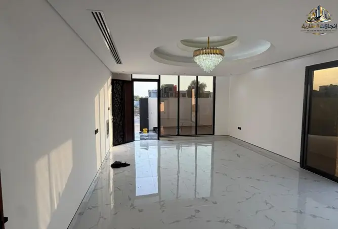 162332650 - Property Image 3