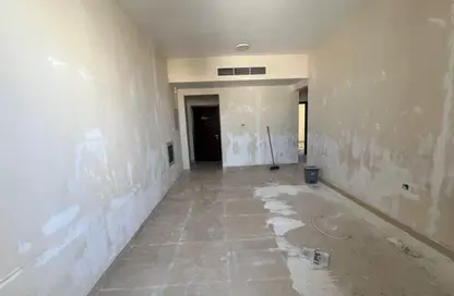 شقة - 2 غرف نوم - 2 حمامات للايجار في برج النعيمية 1 - أبراج النعيمية - النعيمية - عجمان