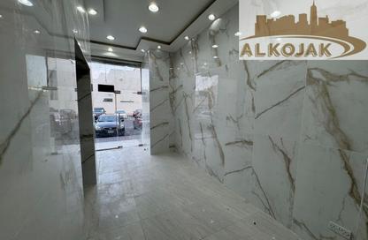 Shop - Studio for rent in Sheikh Nahyan Bin Zayed Tower - Airport Road - Abu Dhabi
