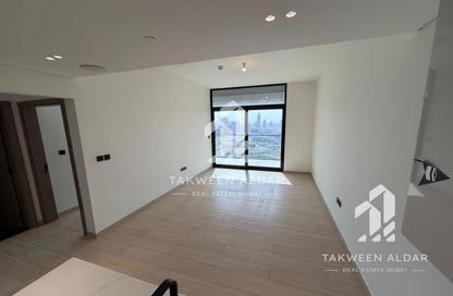 Apartment - 1 - 1 for rent in Binghatti Emerald - District 15 - Jumeirah Village Circle - Dubai
