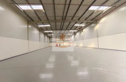 Warehouse - Studio - 1 Bathroom for rent in Emirates Industrial City - Sharjah
