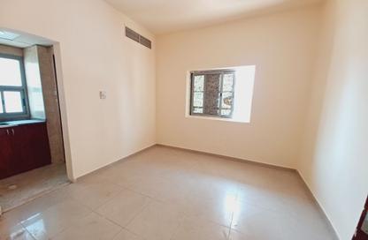 Apartment - Studio - 1 for rent in Fire Station Road - Muwaileh - Sharjah Apartment - Studio - 1 for rent in Fire Station Road - Muwaileh - Sharjah
