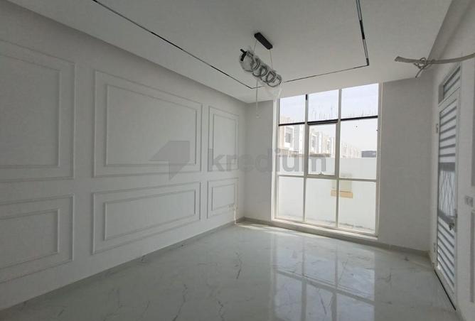 98702365 - صورة العقار 2