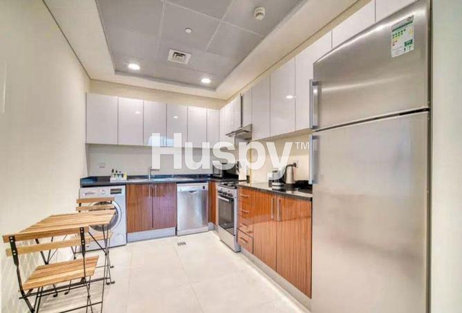 2-bed apartment in Marina Arcade Tower · Furnished · Sea view — photo 3