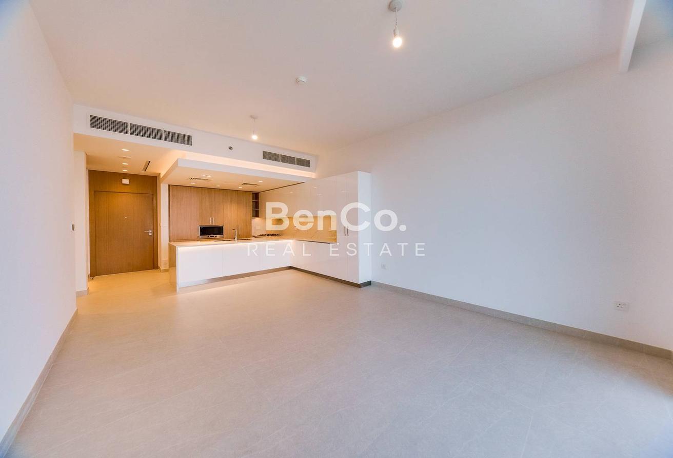 2BR High Floor | Golf Views | Multiple Options photo 4