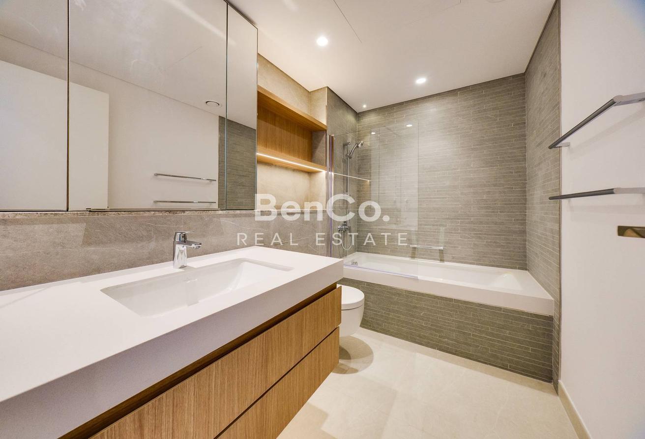 2BR High Floor | Golf Views | Multiple Options photo 16