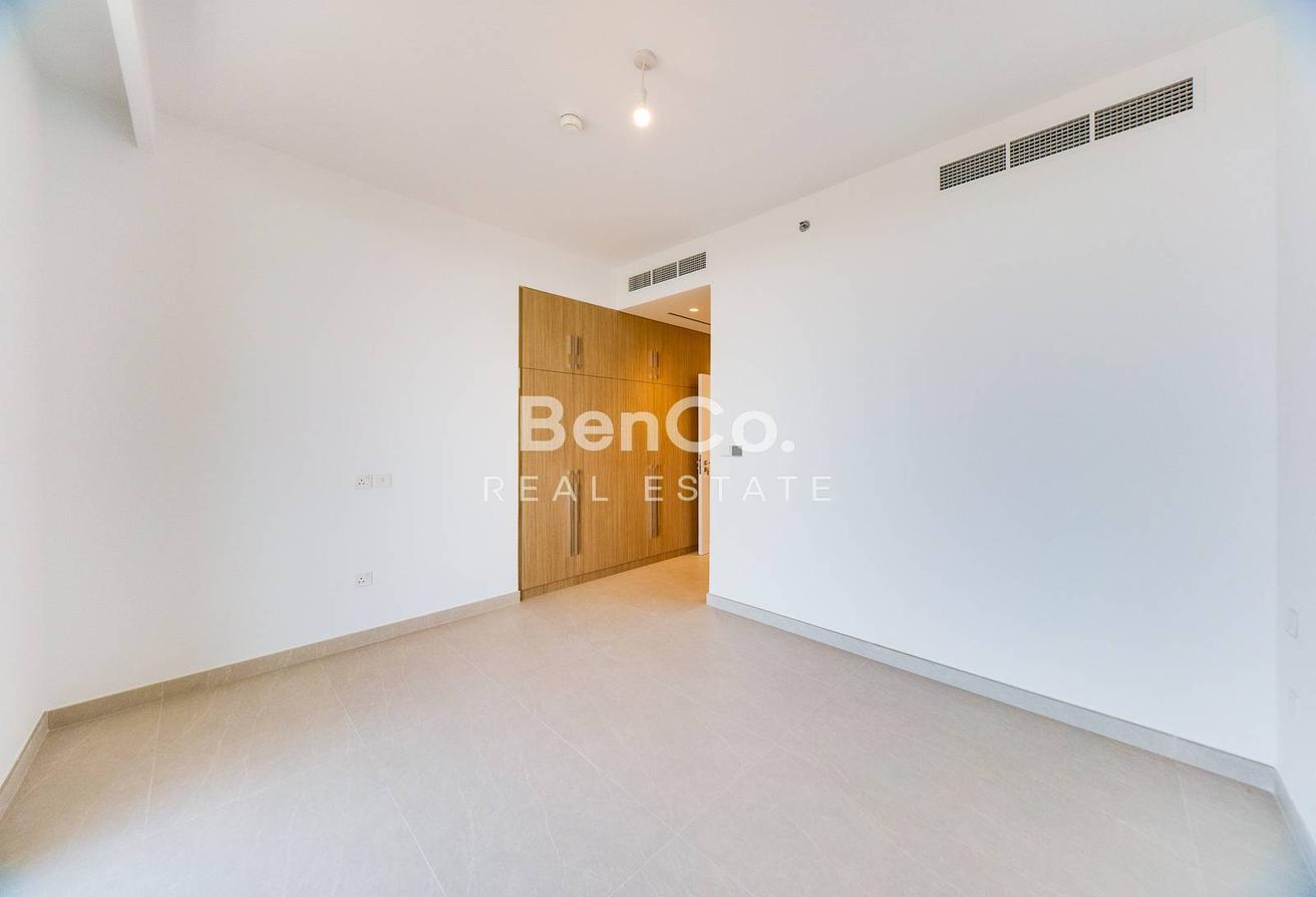 2BR High Floor | Golf Views | Multiple Options photo 13