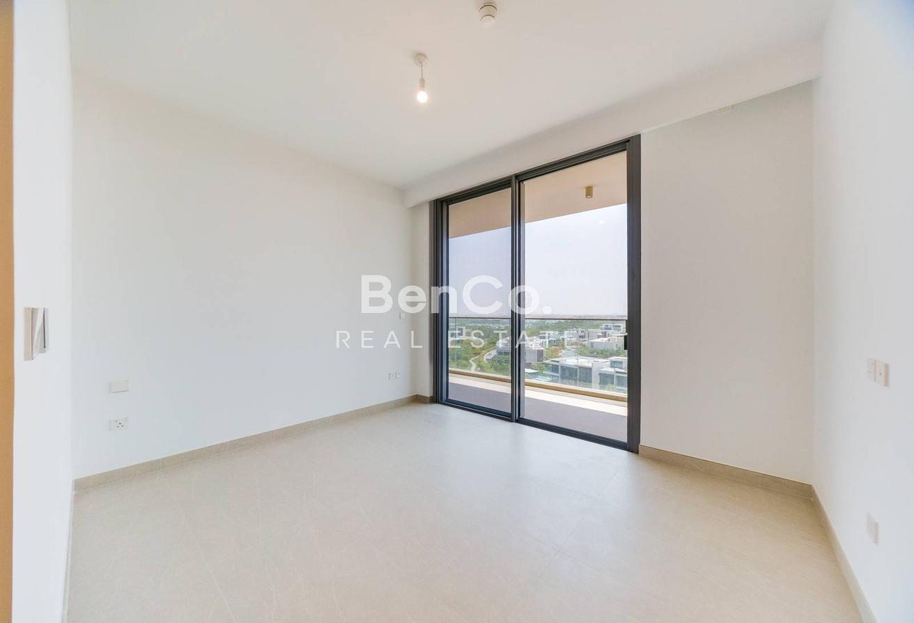 2BR High Floor | Golf Views | Multiple Options photo 14