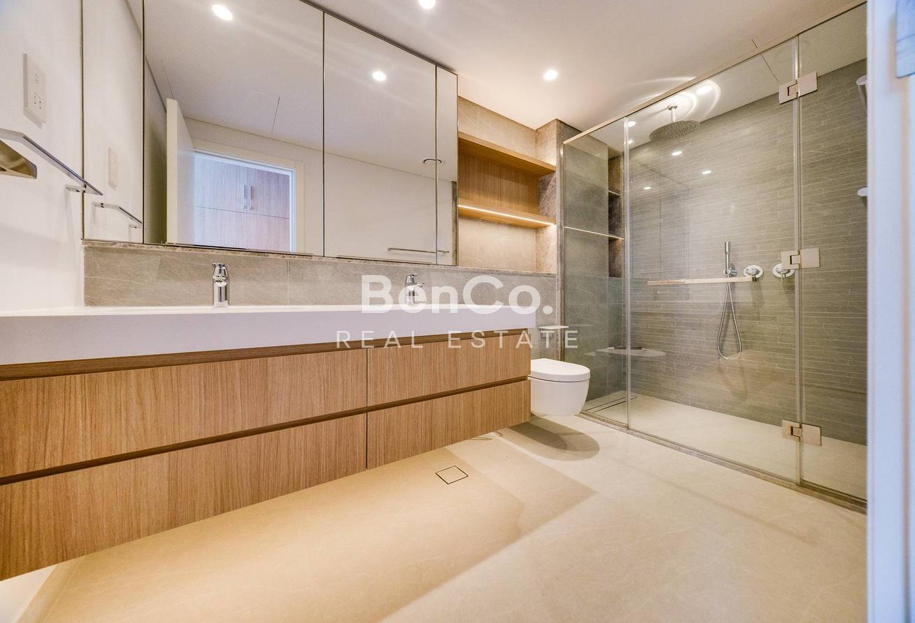 2BR High Floor | Golf Views | Multiple Options photo 17