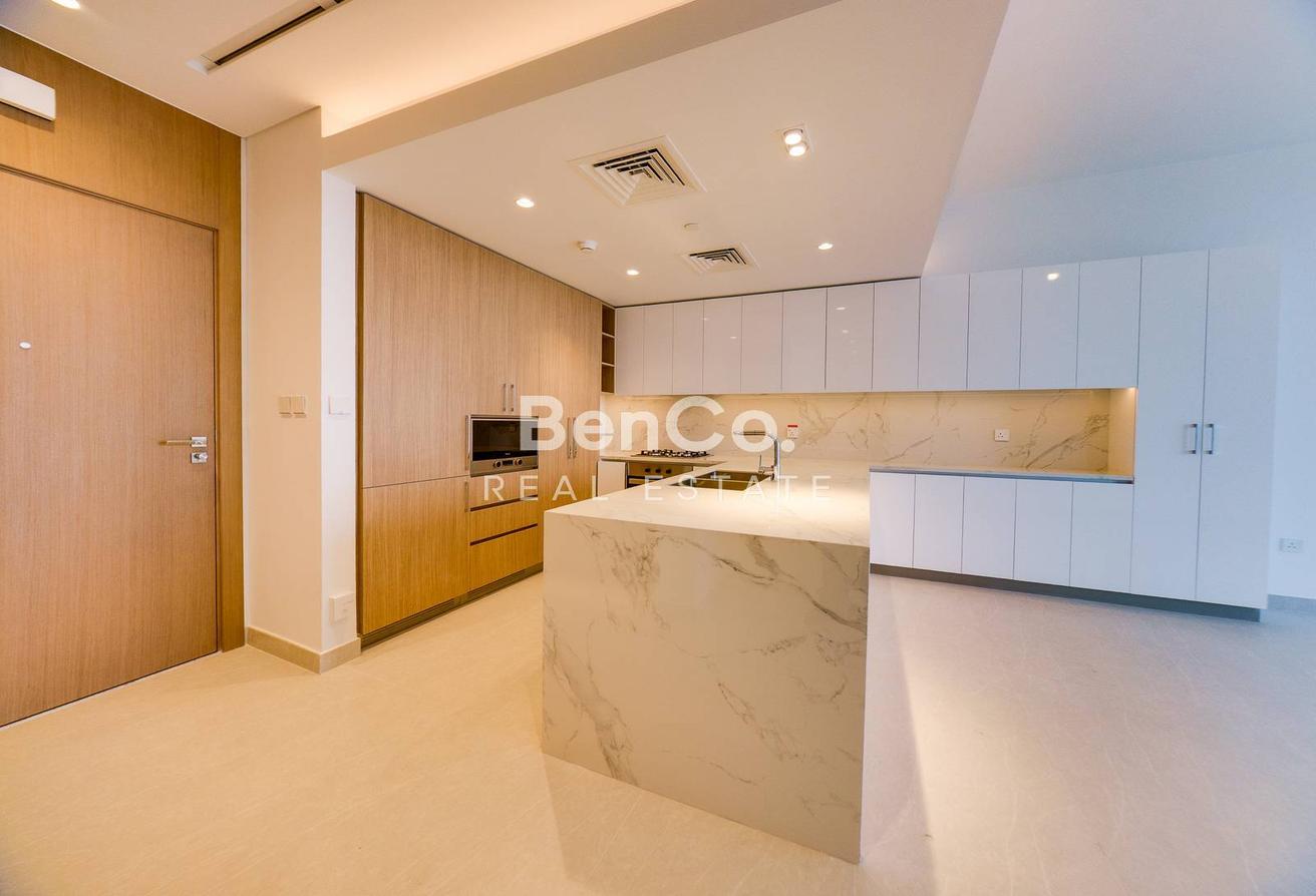 2BR High Floor | Golf Views | Multiple Options photo 10