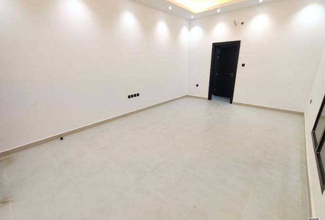 144168919 - Property Image 3