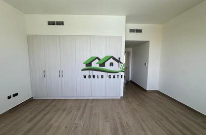 Villa - 4 - 5 for rent in Noya - Yas Island - Abu Dhabi