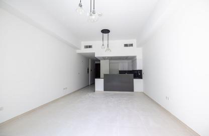 Apartment - Studio - 1 for rent in Dubai Digital Park - Dubai Silicon Oasis - Dubai