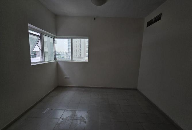 85738993 - Property Image 3