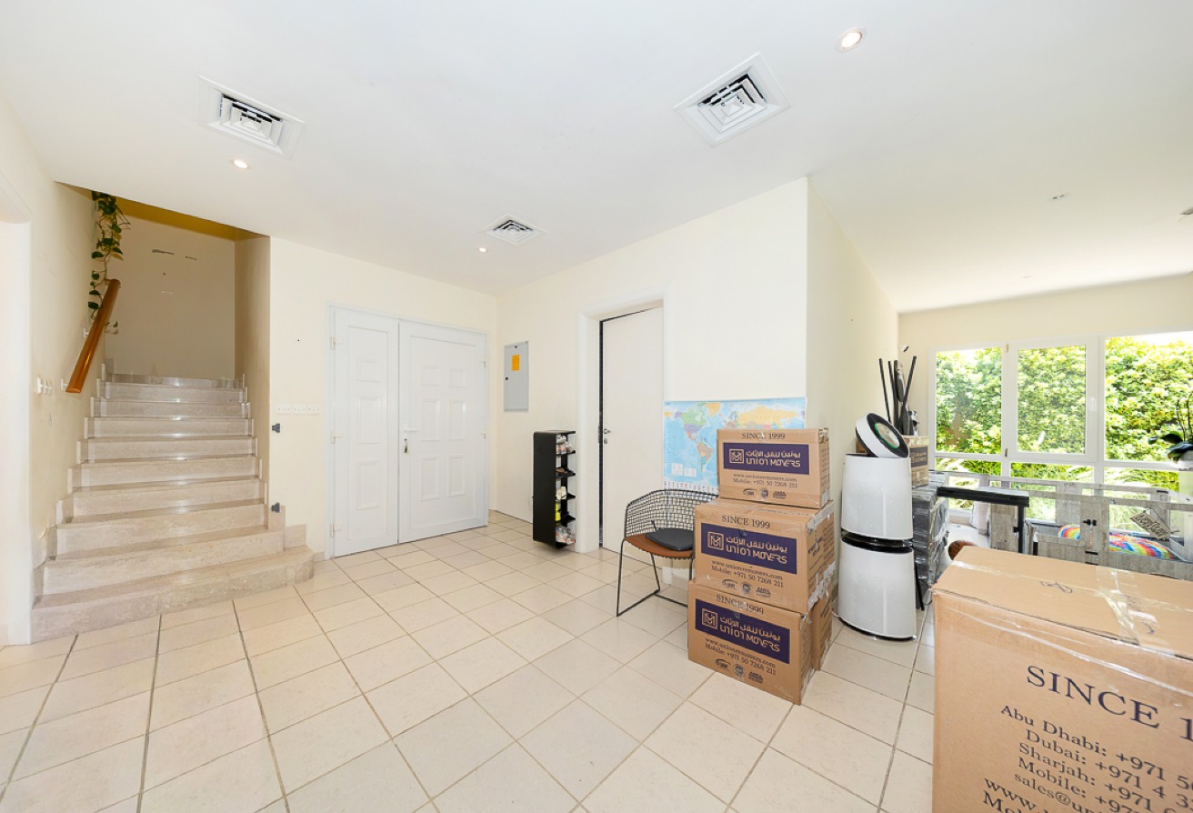 5 bedroom villa in Meadows 6, Meadows: 15