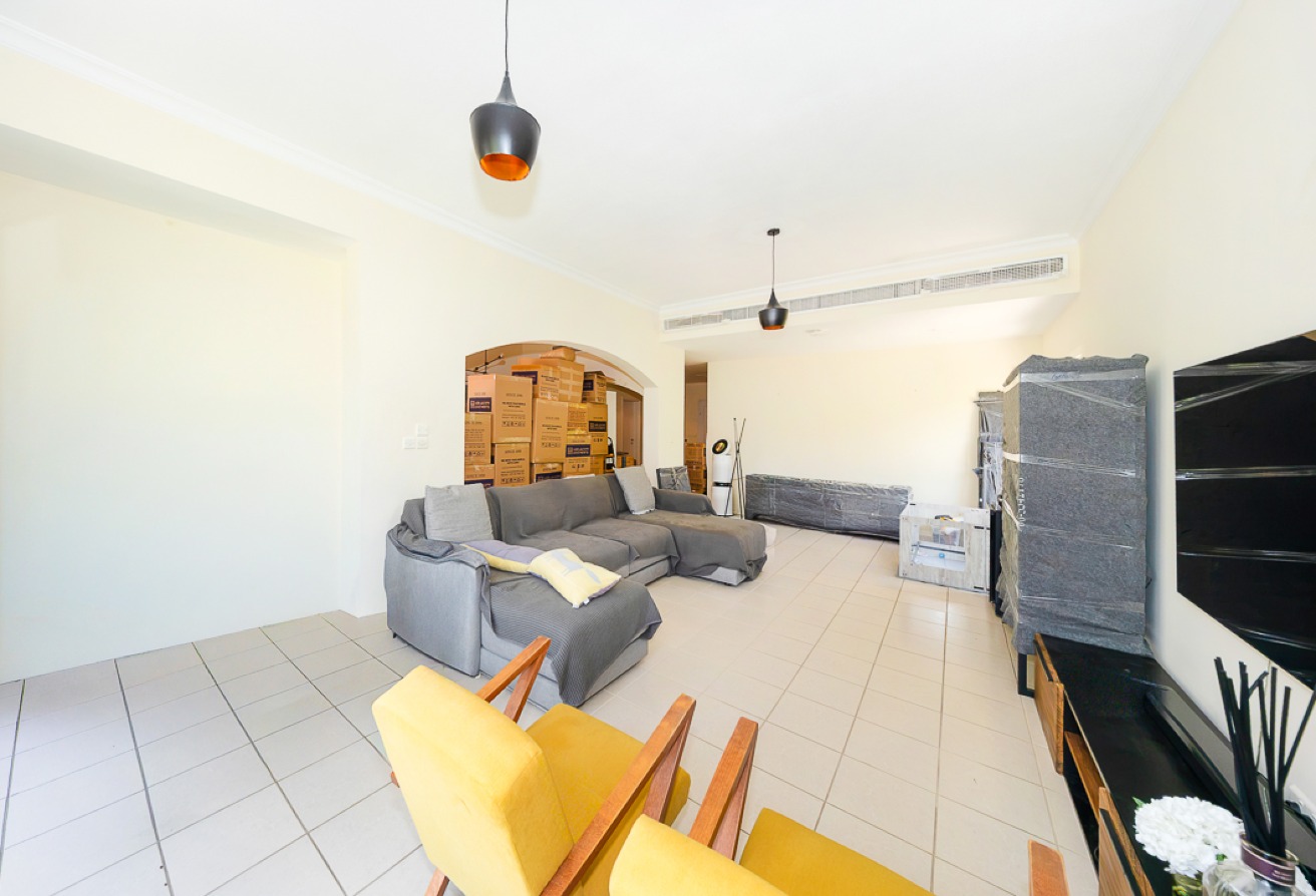 5 bedroom villa in Meadows 6, Meadows: 8