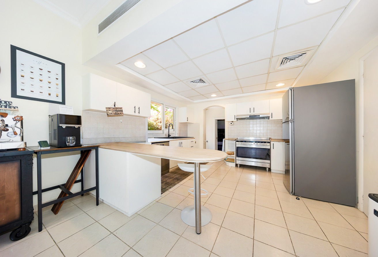 5 bedroom villa in Meadows 6, Meadows: 12