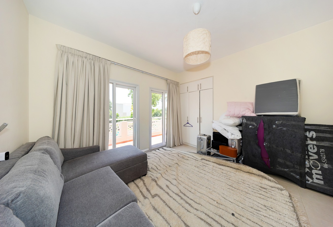 5 bedroom villa in Meadows 6, Meadows: 6