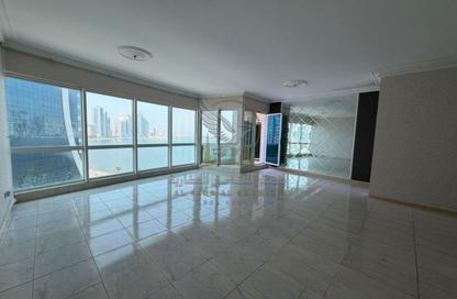 Apartment - 3 - 4 for rent in Al Majaz 2 - Al Majaz - Sharjah
