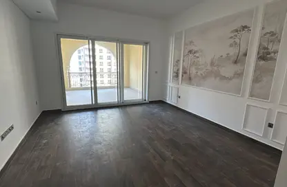 Apartment - 2 Bedrooms - 3 Bathrooms for rent in Marina Residences 6 - Marina Residences - Palm Jumeirah - Dubai