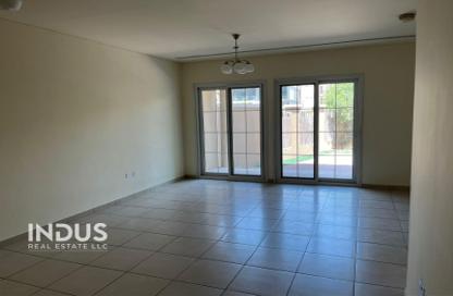 Villa - 3 - 4 for rent in Nakheel Villas - District 12 - Jumeirah Village Circle - Dubai