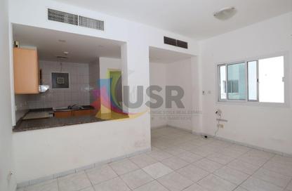 Apartment - Studio - 1 Bathroom for rent in Oud Metha - Bur Dubai - Dubai