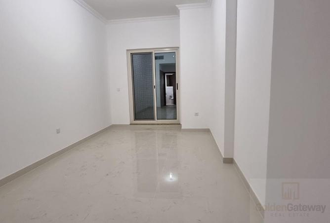 68676437 - Property Image 3