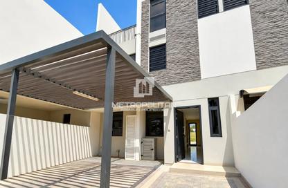 تاون هاوس - 5 - 6 للايجار في كلاريت - داماك هيلز 2 - دبي تاون هاوس - 5 - 6 للايجار في كلاريت - داماك هيلز 2 - دبي