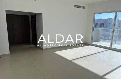Villa - 4 Bedrooms - 5 Bathrooms for rent in Arabella Townhouses 3 - Arabella Townhouses - Mudon - Dubai