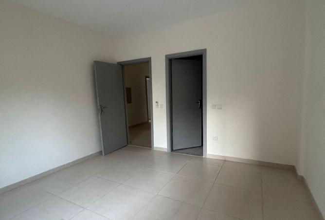 106868860 - Property Main Image