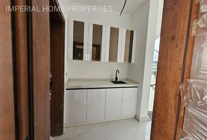 97368026 - Property Image 2