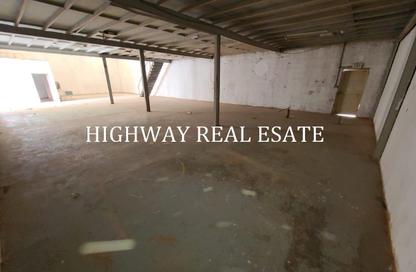 Warehouse - Studio - 2 Bathrooms for rent in Sharjah Industrial Area - Sharjah