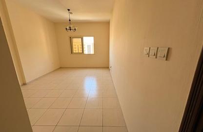 Apartment - 1 Bedroom - 2 Bathrooms for rent in Muweileh Community - Muwaileh Commercial - Sharjah
