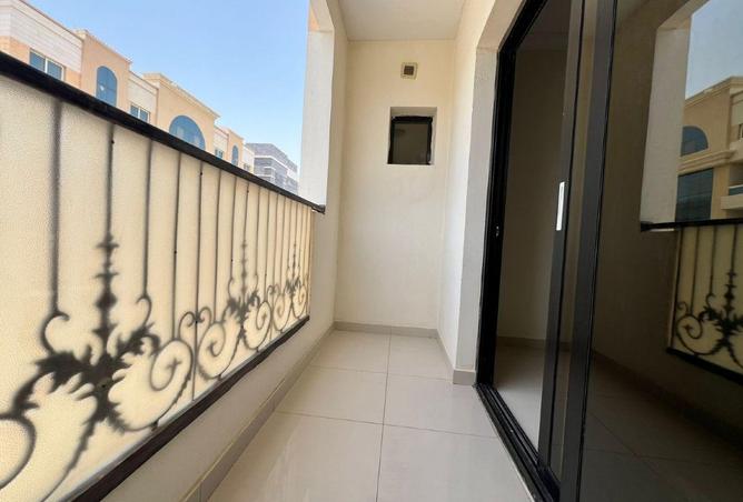 74232118 - Property Main Image