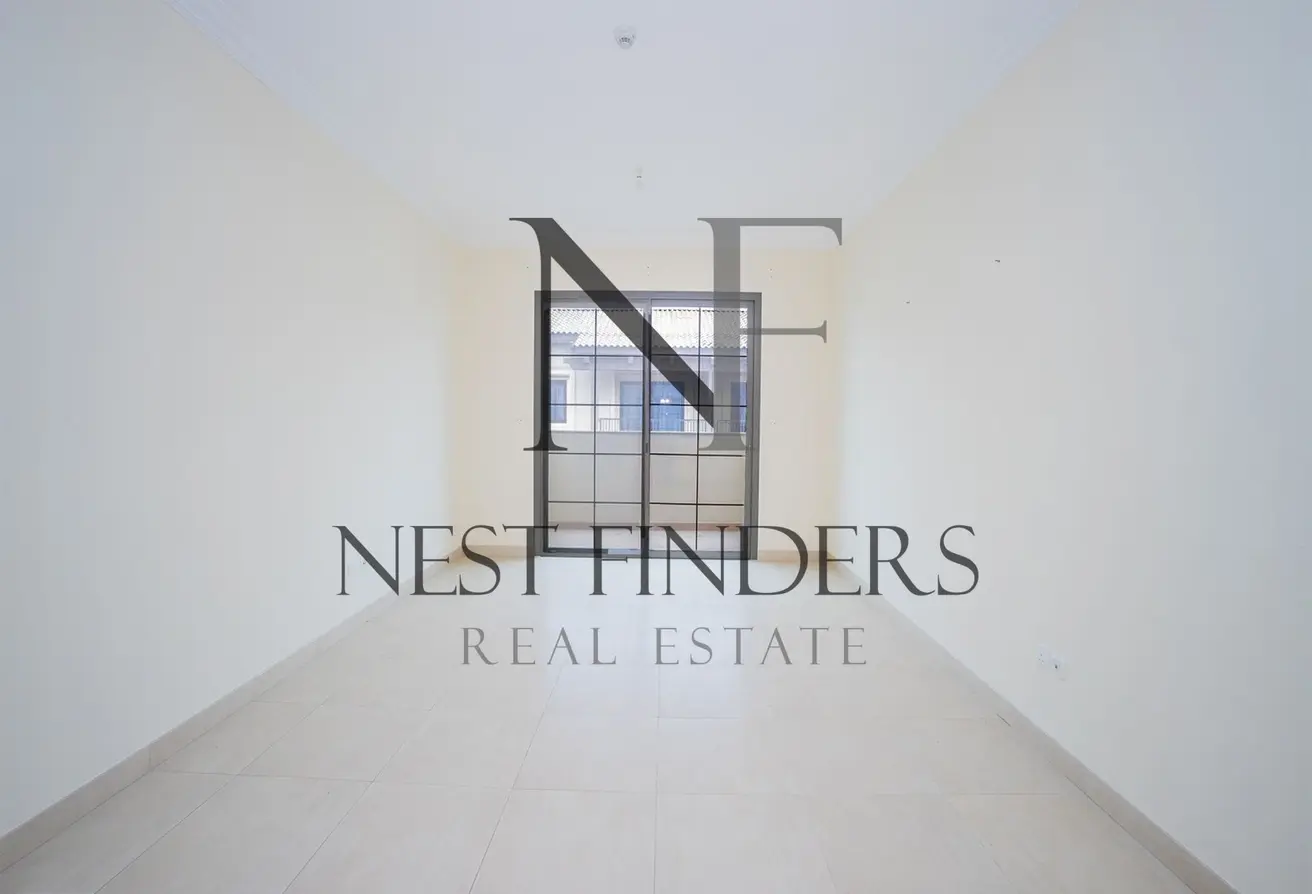 127010613 - Property Main Image