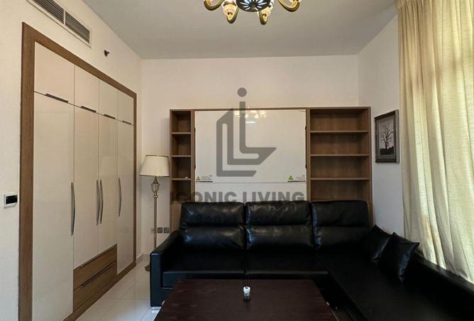 81923905 - صورة العقار 3