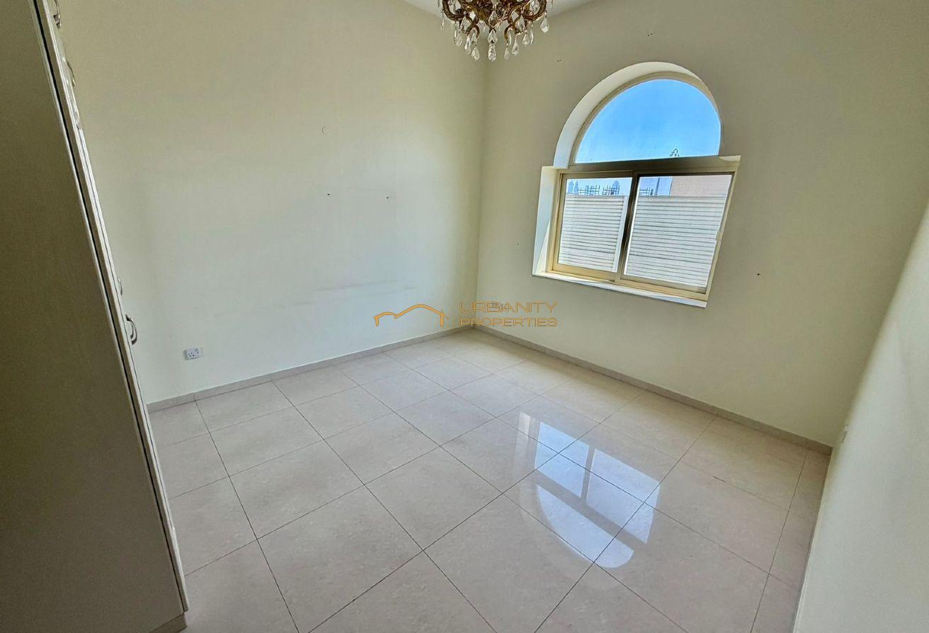 Spacious 5BR Villa | Shared Pool | Jumeirah 1 photo 22