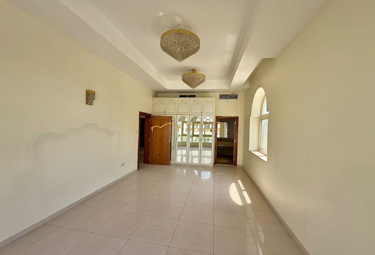 Spacious 5BR Villa | Shared Pool | Jumeirah 1 photo 19
