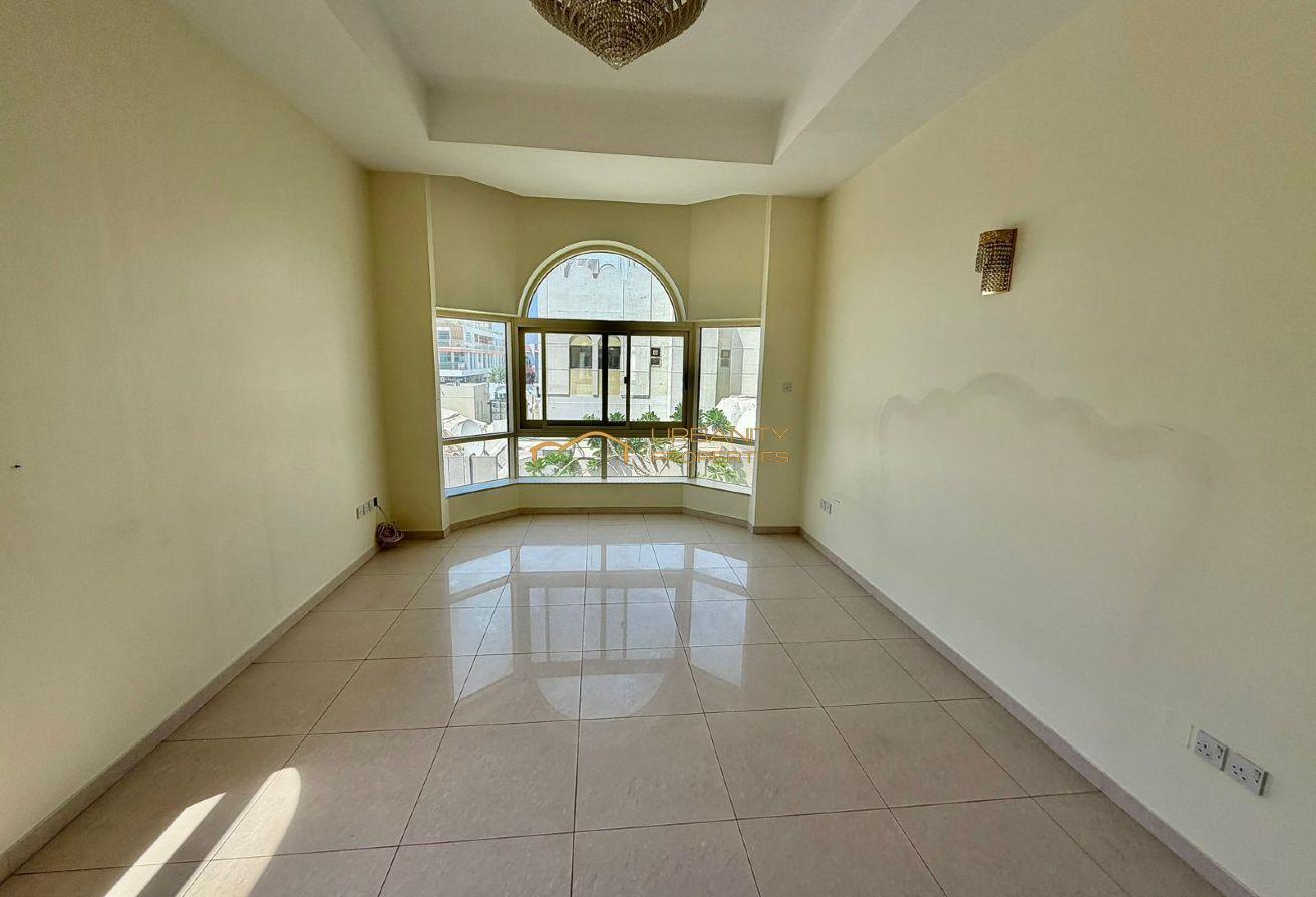 Spacious 5BR Villa | Shared Pool | Jumeirah 1 photo 20
