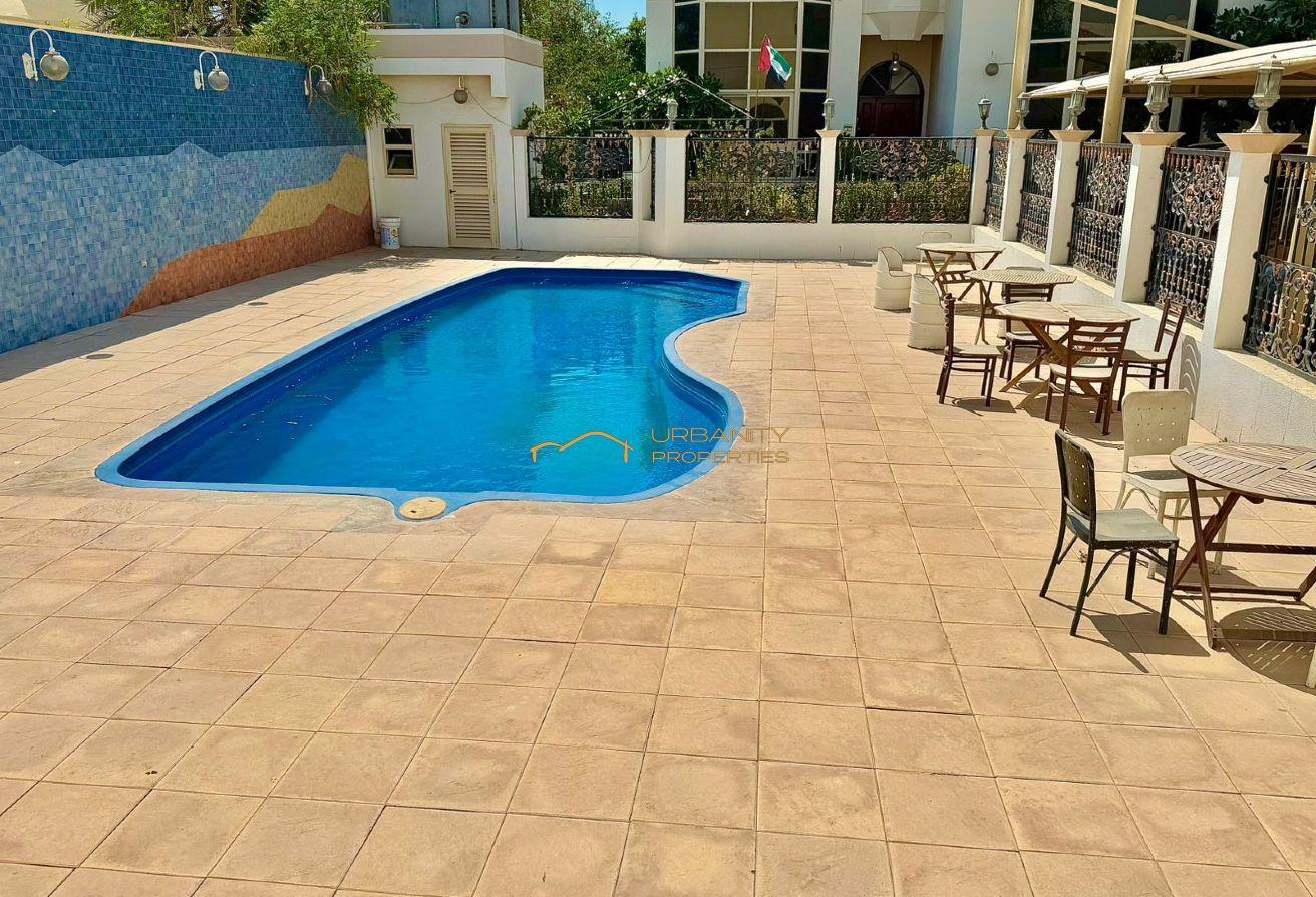 Spacious 5BR Villa | Shared Pool | Jumeirah 1 photo 13