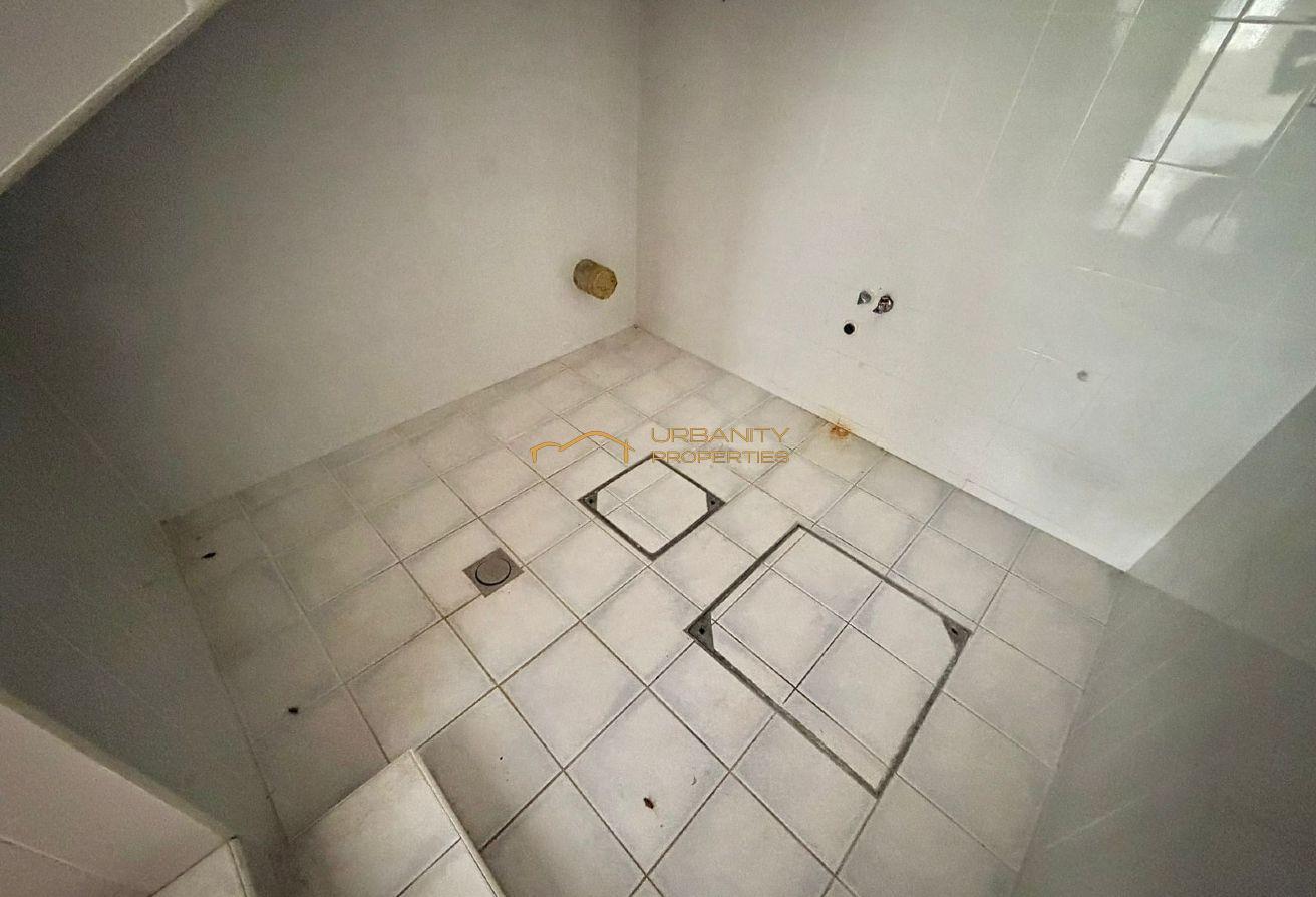 Spacious 5BR Villa | Shared Pool | Jumeirah 1 photo 26
