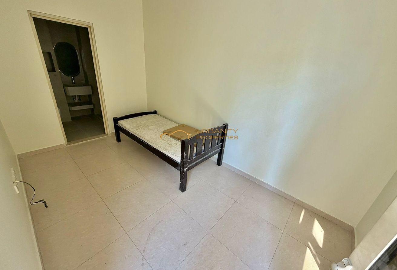 Spacious 5BR Villa | Shared Pool | Jumeirah 1 photo 12