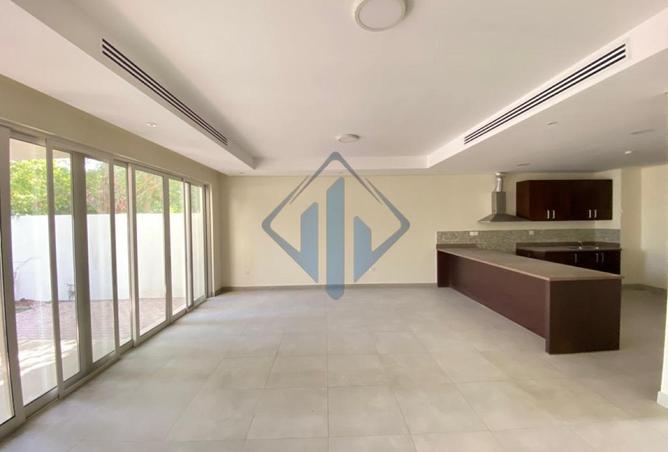 53187339 - صورة العقار 3