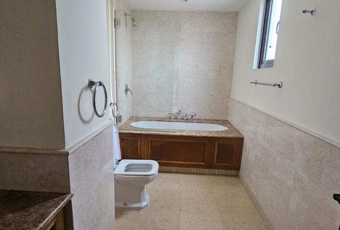 141442418 - Property Image 2