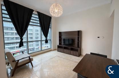 Apartment - 1 Bedroom - 2 Bathrooms for sale in Zumurud Tower - Dubai Marina - Dubai