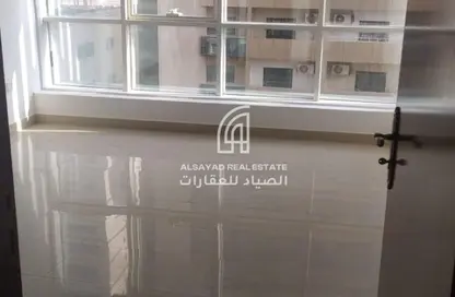 Apartment - 1 Bedroom - 2 Bathrooms for rent in New Al Taawun Road - Al Taawun - Sharjah