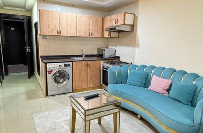 Apartment - Studio - 1 Bathroom for rent in Safia Tower - Al Majaz 3 - Al Majaz - Sharjah