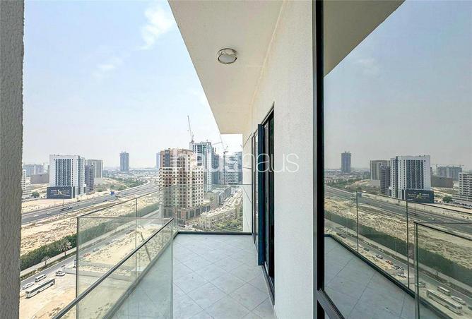 71118942 - صورة العقار 2