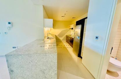 Apartment - 1 Bedroom - 2 Bathrooms for rent in Sheikh Zayed Road - Dubai
